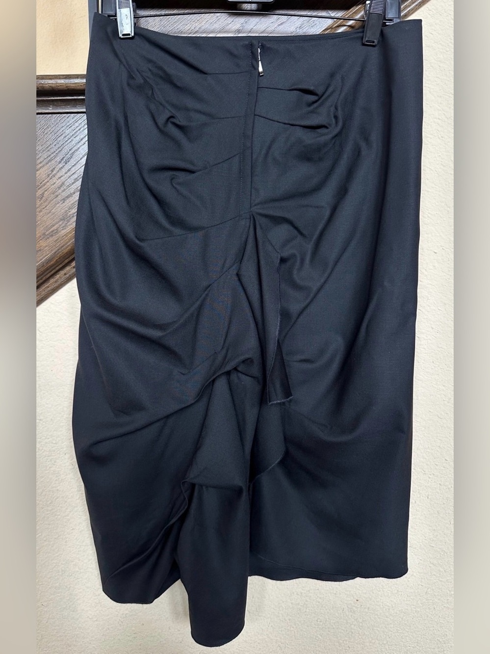 Rachel Roy Black Pencil Skirt Draped Back Size 8 Marilyn Monroe Style Lined Wool